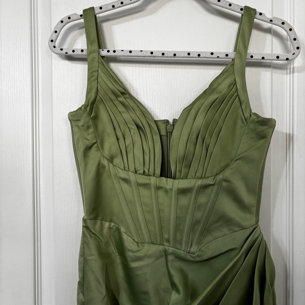 HOUSE OF CB Faye Pistachio Satin Corset Dress Size S - Picture 7 of 8